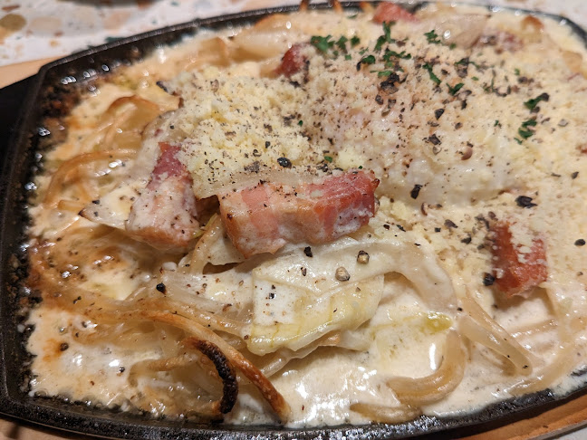 〒650-0001 兵庫県神戸市中央区加納町４丁目２−１