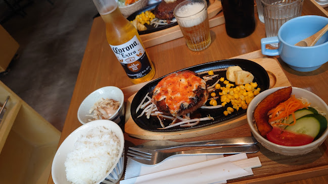 〒814-0021 福岡県福岡市早良区荒江２丁目１−６ １F