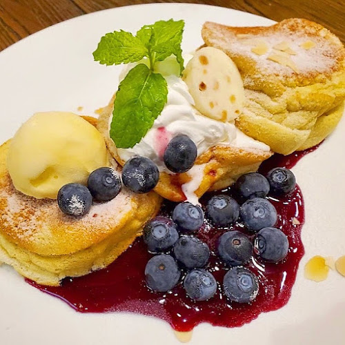 〒683-0053 鳥取県米子市明治町１７５