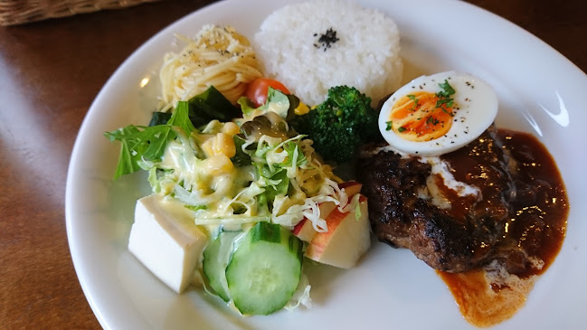 キャトルフィール quatrefeuilles - 長崎市