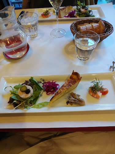 Comentarii opinii despre アン・プティ・ポン