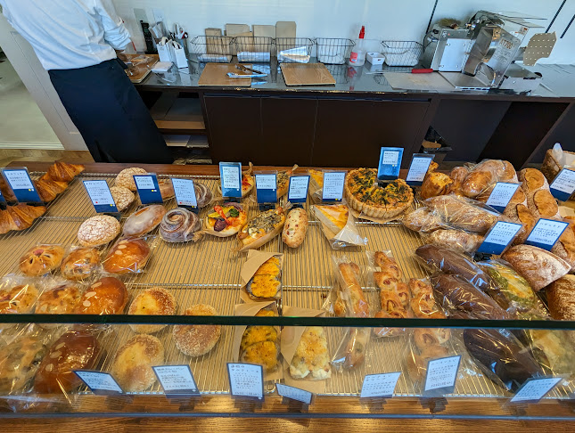 〒930-0985 富山県富山市田中町３丁目１−番 31号