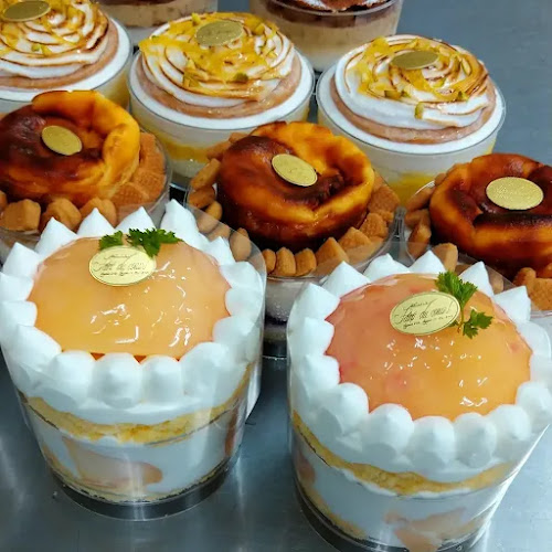 Opinii despre ペデュクール în 北九州市 - 飲食業