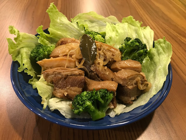 〒904-0012 沖縄県沖縄市安慶田１丁目３−５