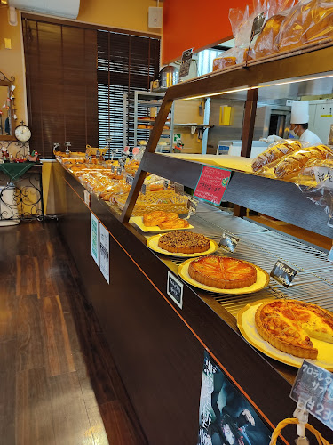 ブーランジェリー・ア・テット - 飲食業