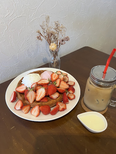 Opinii despre カフェ プレンヌ în 新潟市 - 飲食業