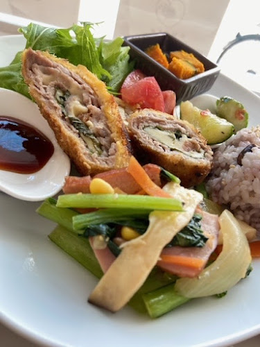 Opinii despre Cafe Cuore（カフェクオーレ） în 東大阪市 - 飲食業