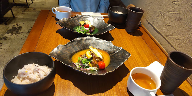 Opinii despre 鉄板焼と野菜へいきゅう în さいたま市 - 飲食業