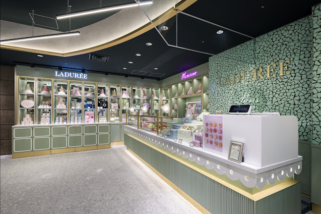 LADUREE 渋谷フードショー