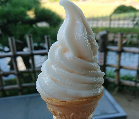 さざなみ茶屋 - 飲食業