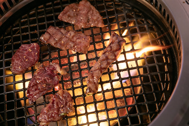 肉家 串八