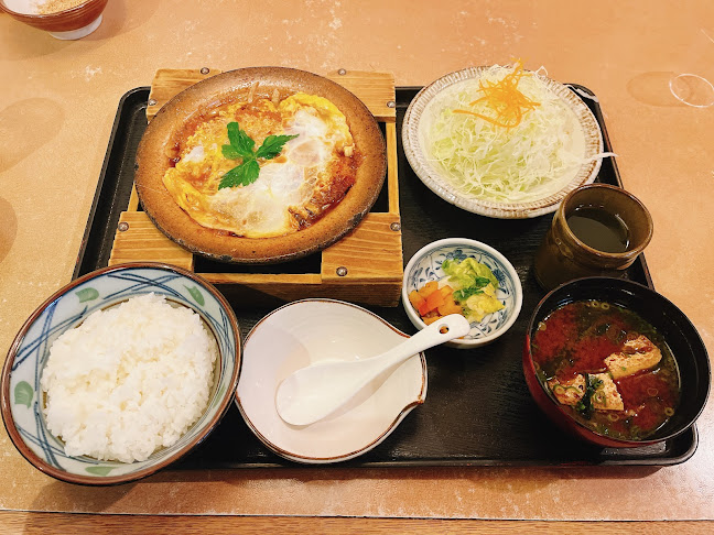 〒515-0821 三重県松阪市外五曲町８６−５