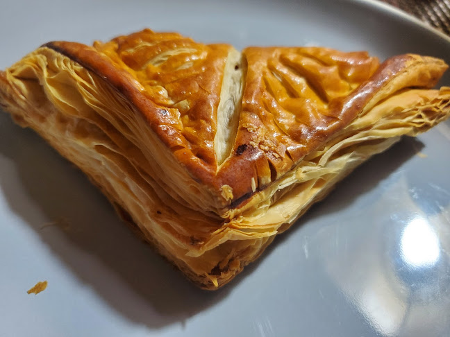 〒253-0051 神奈川県茅ヶ崎市若松町８−２０