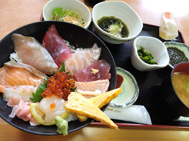 〒294-0048 千葉県館山市下真倉３７１