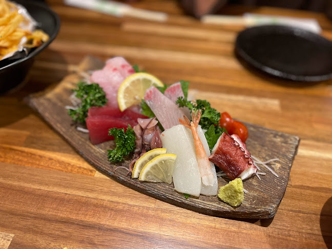 〒885-0037 宮崎県都城市花繰町１７−３