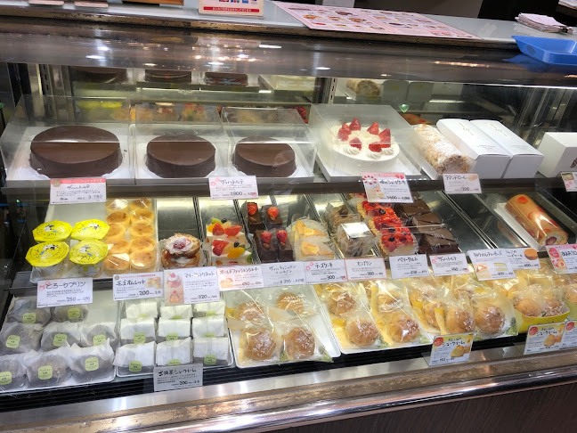 BACKEN MOZART (バッケンモーツアルト) 中央通り店