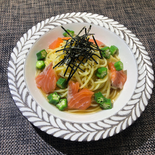 洋風酒場エメアーク