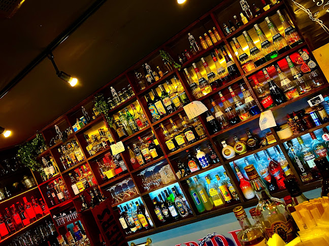 異空間ダイニング BARヴァンパイアスープ - 飲食業