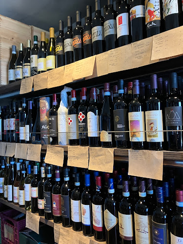 〒792-0824 愛媛県新居浜市上泉町８−５ 5F 創作地区