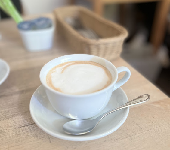 L.S café - 飲食業