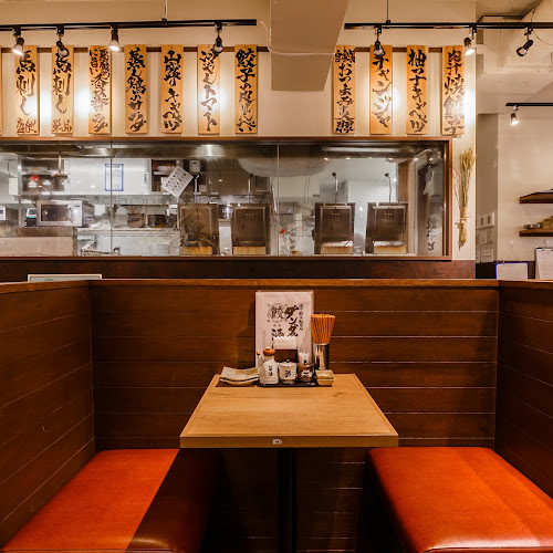 〒160-0021 東京都新宿区歌舞伎町１丁目６−１４ 東通ビル １F