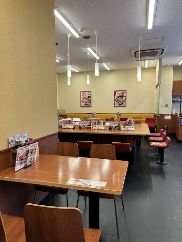 Comentarii opinii despre 天丼てんや ビーンズ亀有店
