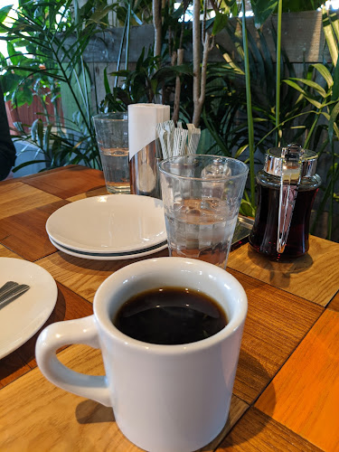 コナズ珈琲幕張 - 習志野市