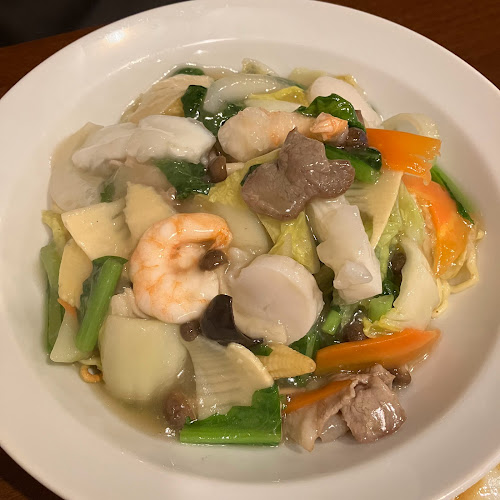 〒562-0001 大阪府箕面市箕面６丁目１−１６