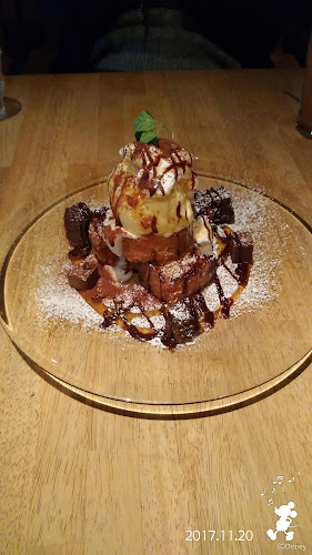 Comentarii opinii despre Cafe Dining Lounge THE PARK