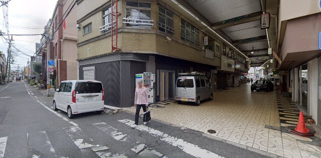 3rd Place ~shisha cafe&bar~ - 飲食業