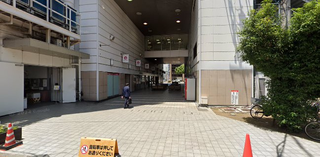 〒880-0805 宮崎県宮崎市橘通東３丁目４−１２ 宮崎山形屋 地下 1F