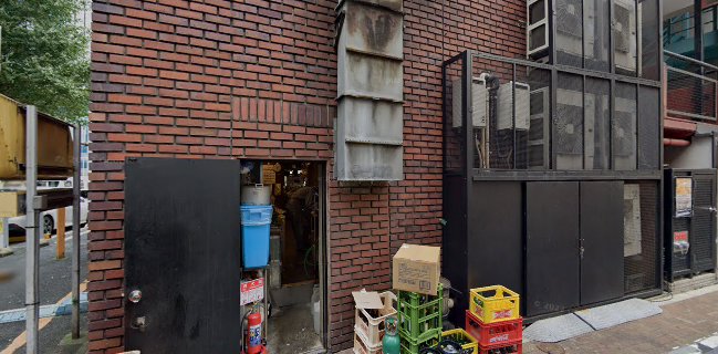 シーシャカフェ&バーFumée