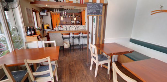 Opinii despre モンドール în 神戸市 - 飲食業