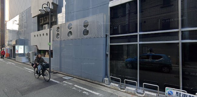 GIRLS BAR EASTガールズバー イースト