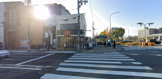 Opinii despre マクドナルド 七条京阪店 în 京都市 - 飲食業