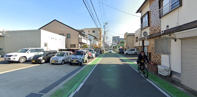 （株）肉のとり安