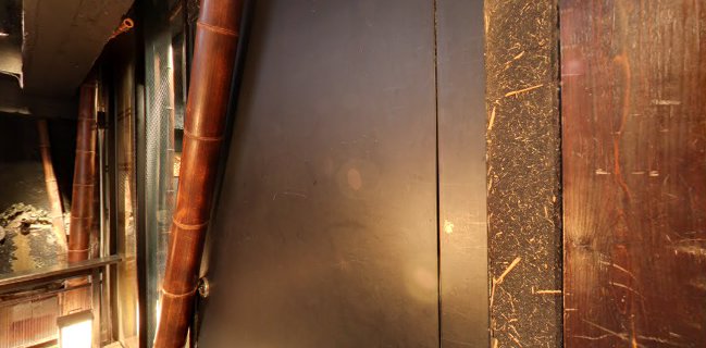 上野アメ横のひもの屋