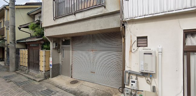 〒682-0861 鳥取県倉吉市新町１丁目２４４４−１