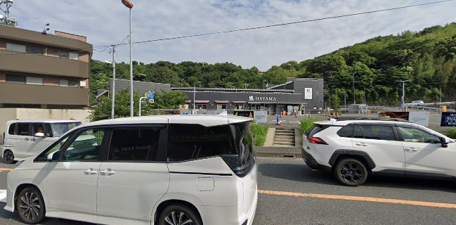 ブレドール 葉山ステーション店