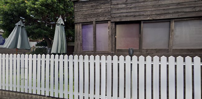 K-Ohana's Surf Locker & Cafe Dining - 茅ヶ崎市