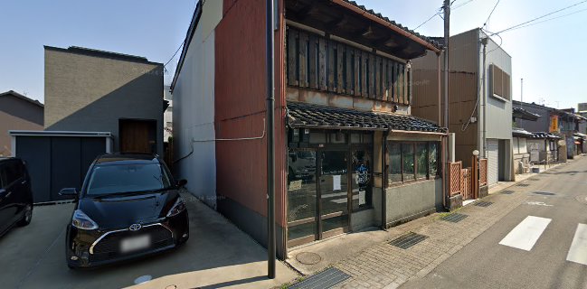 NIKUO CIRCUS（ニクオ サーカス）