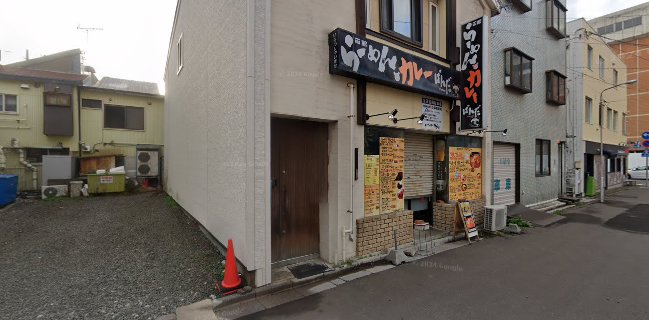 〒040-0063 北海道函館市若松町１８−４