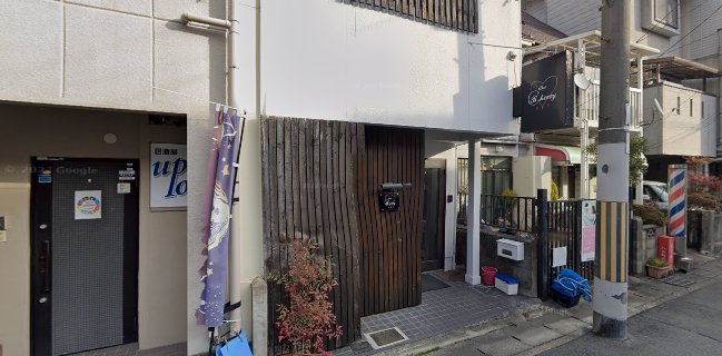 B・CHERRY（ビー・チェリー）