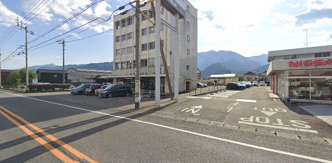 Lumino Carino（ルミーノカリーノ）