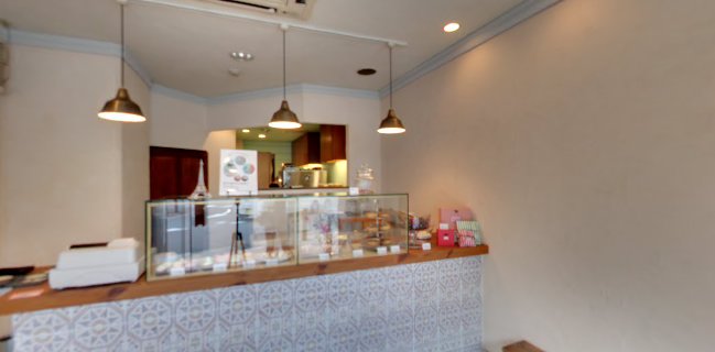 〒550-0013 大阪府大阪市西区新町１丁目８−２０