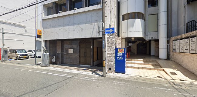 Comentarii opinii despre P-YaMa IN WONDERLaND