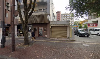 スナックのまねこ