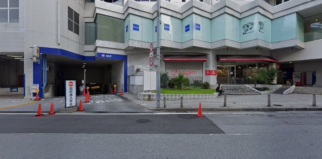 Bonne Femme(ボンファン)リウボウ店