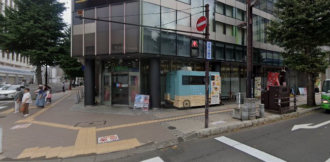 シマエナガ Creperie