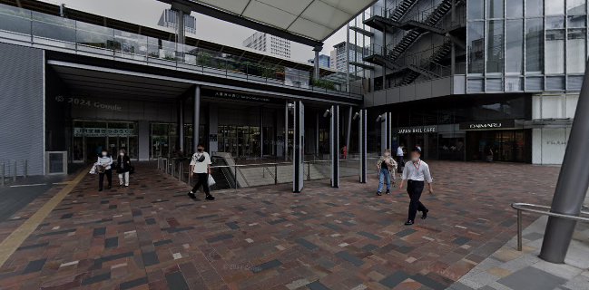 Calbee+ 東京駅店